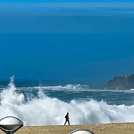 Bayview In Main Plaza 20 Meters From Dom wakacyjny Nazaré